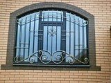 Кованые решетки на окна